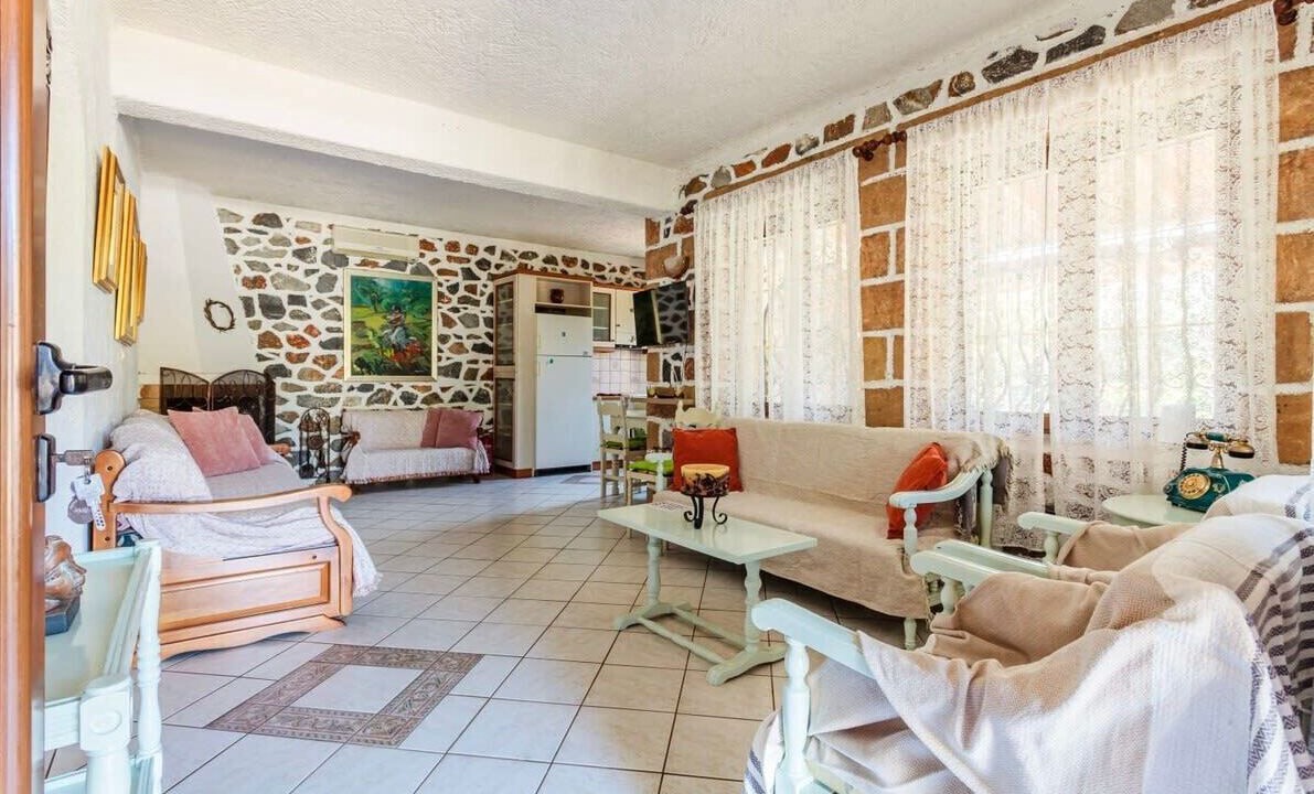 Photo of Bedroom in Lefktron
