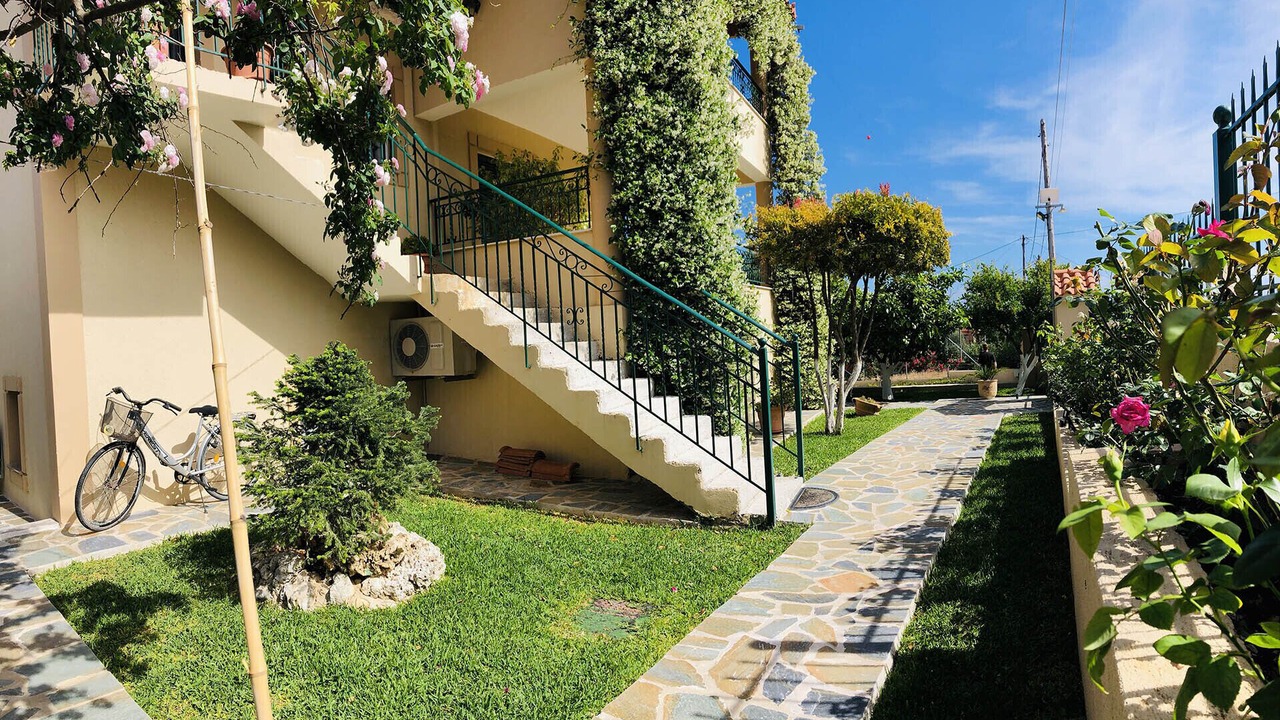 Photo of Outdoor in Karavados