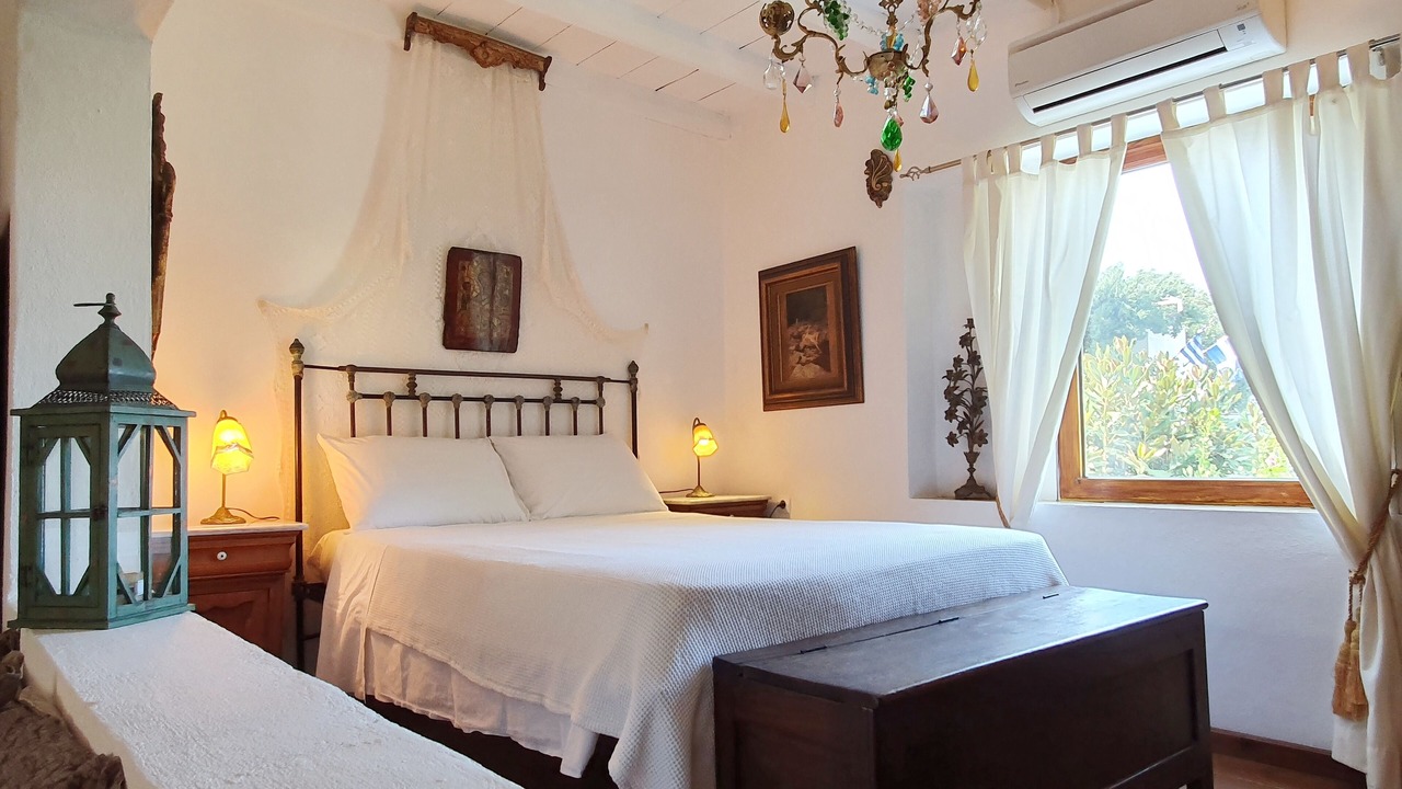 Photo of Bedroom in Lagoudi Zia