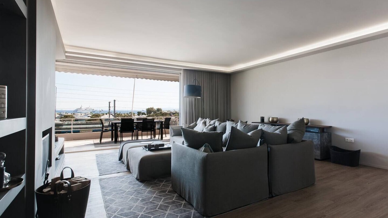 Photo of Livingroom in Glyfada