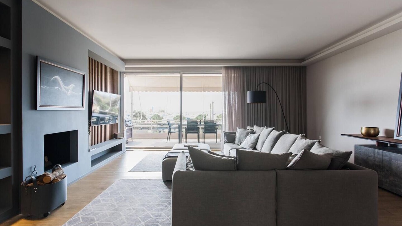 Photo of Livingroom in Glyfada