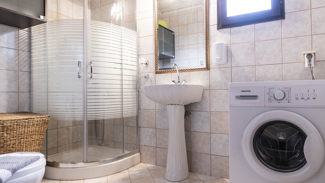 Photo of Bathroom in Pitsidia