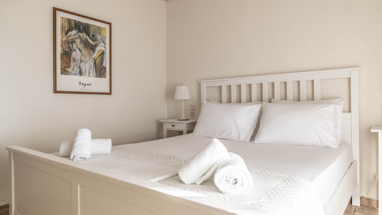 Photo of Bedroom in Pitsidia