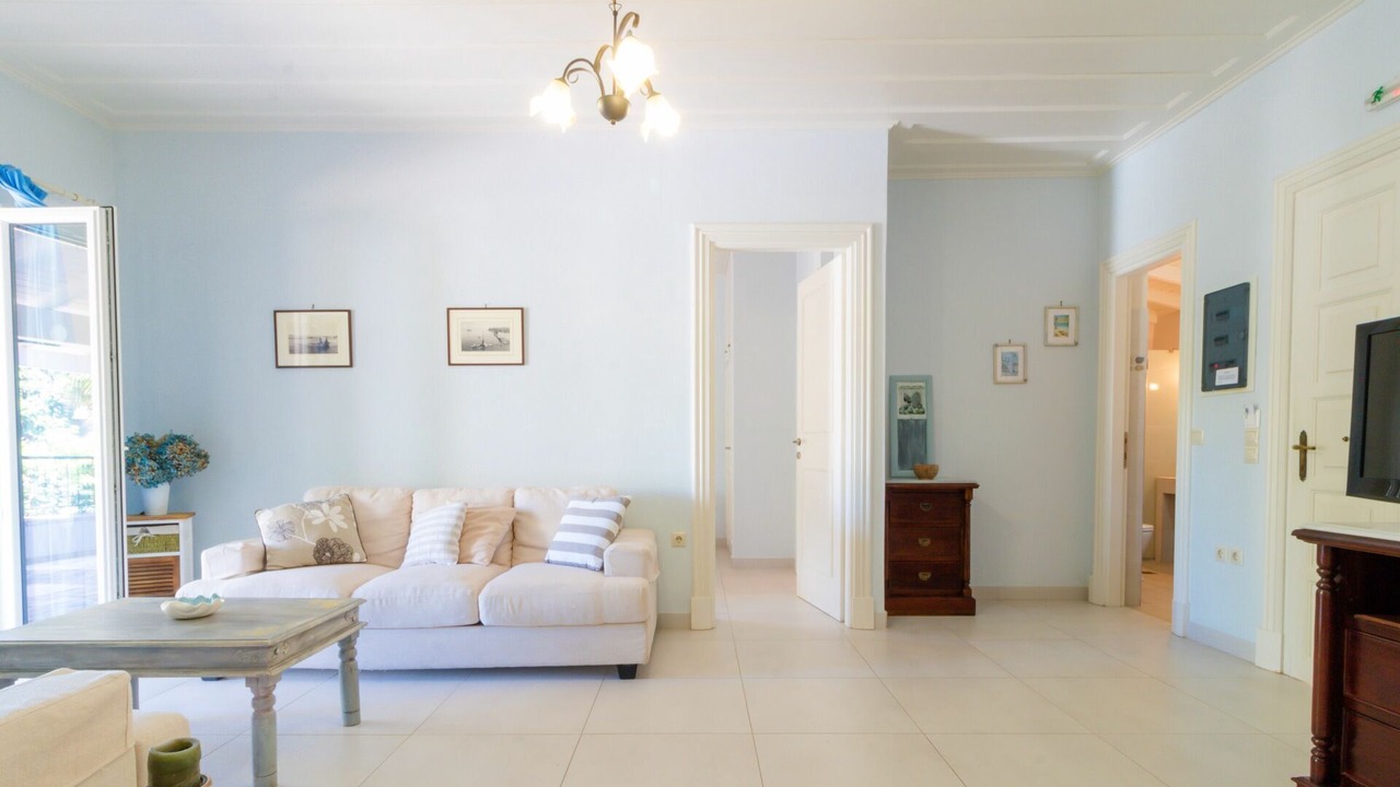 Photo of Livingroom in Petaleia
