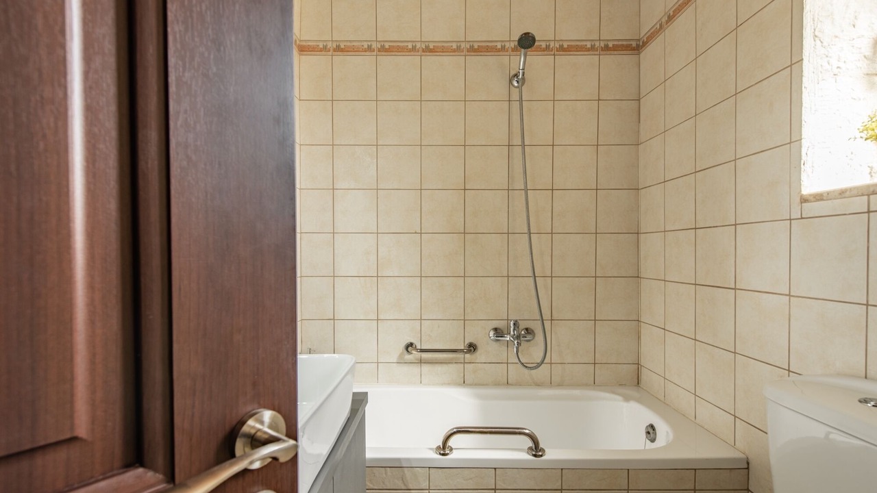 Photo of Bathroom in Ayios Kirikos