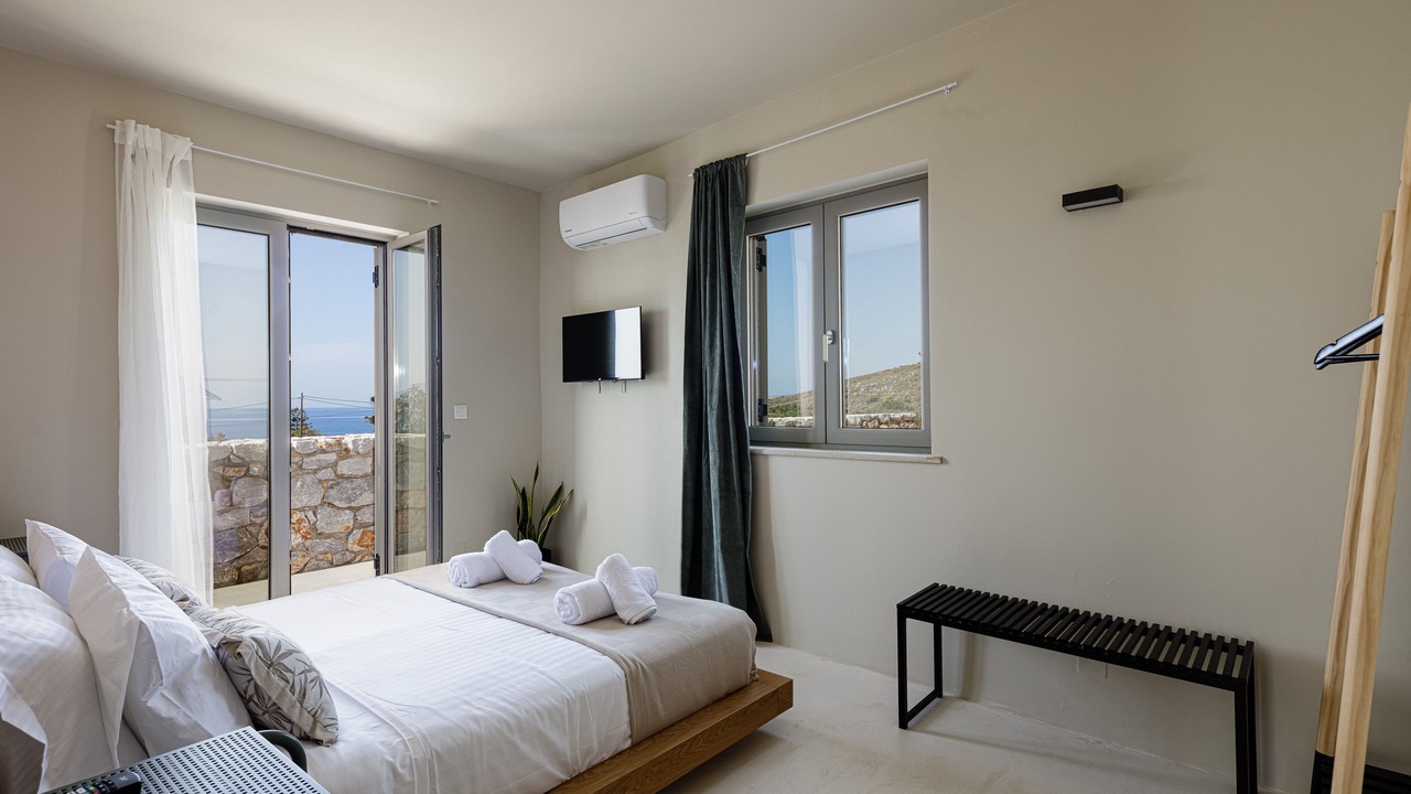 Photo of Bedroom in Filaki
