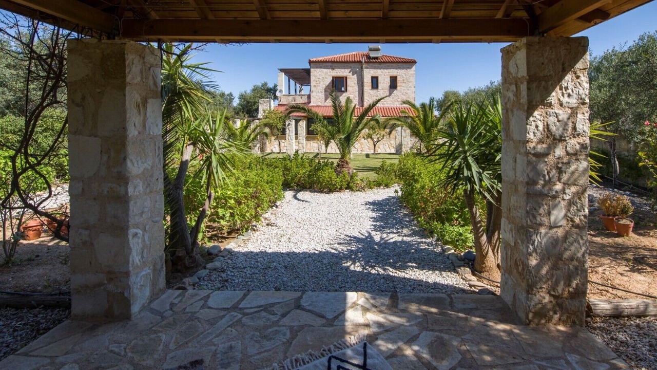 Photo of Outdoor in Tavronitis