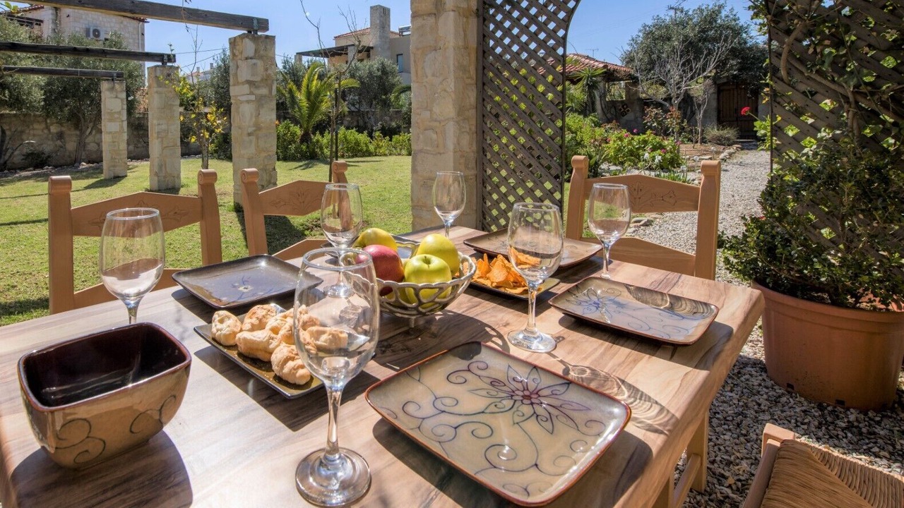 Photo of Outdoor in Tavronitis