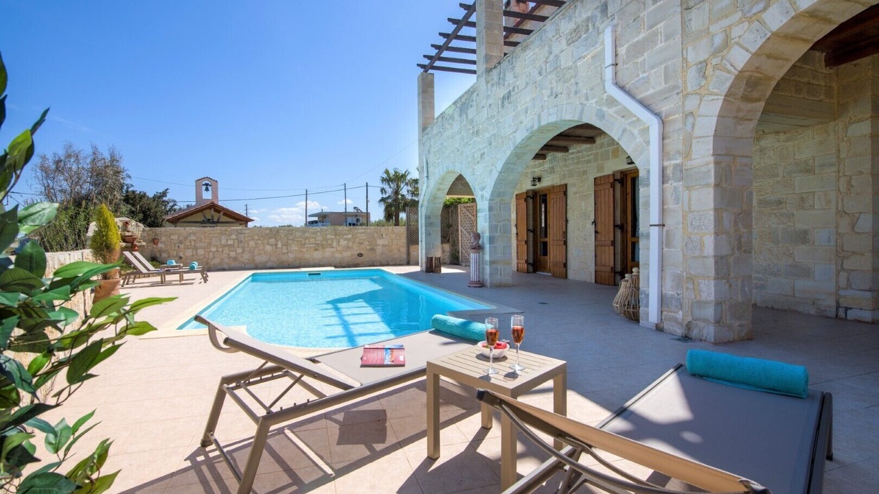Photo of Outdoor in Tavronitis