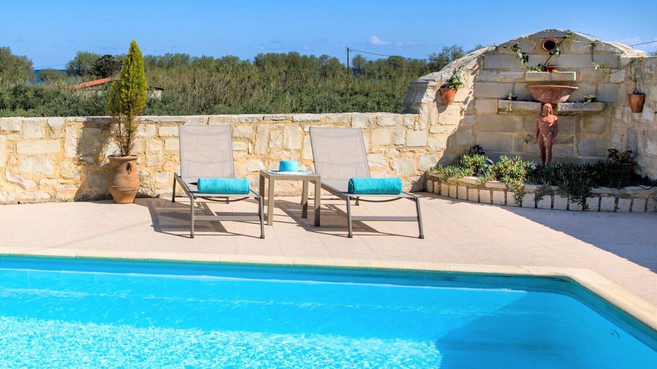 Photo of Outdoor in Tavronitis
