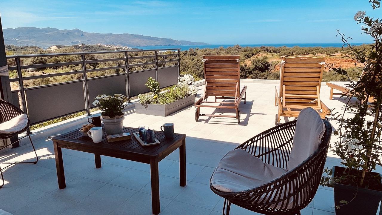 Photo of Patio Balcony in Platanias Town