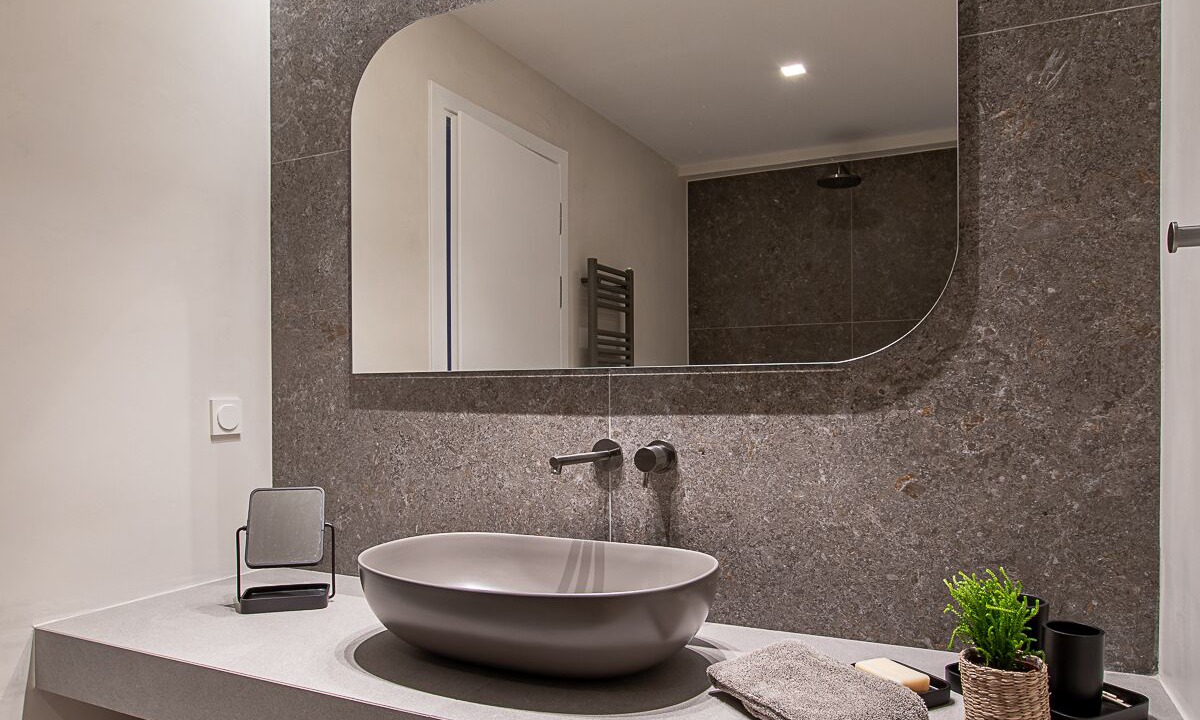 Photo of Bathroom in Neapoli