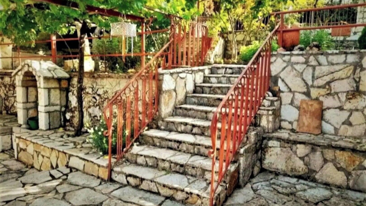 Photo of Outdoor in Longanikos