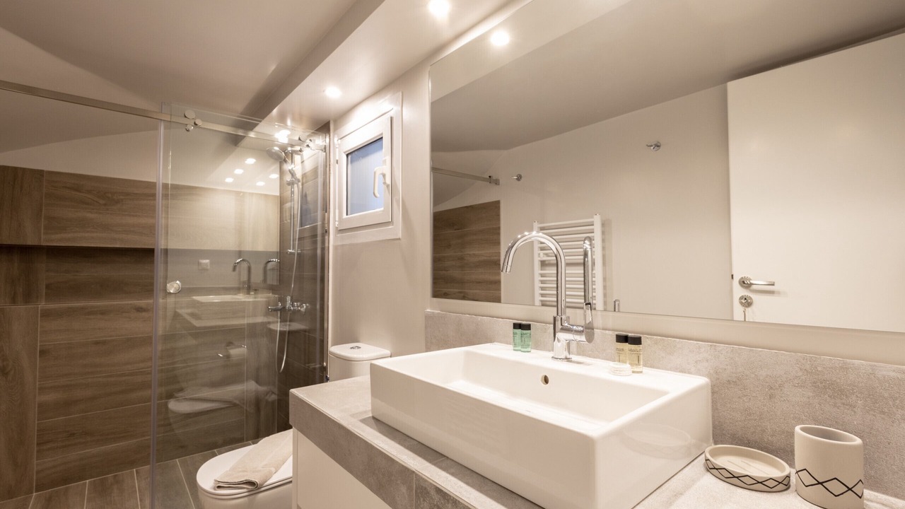 Photo of Bathroom in Plaka