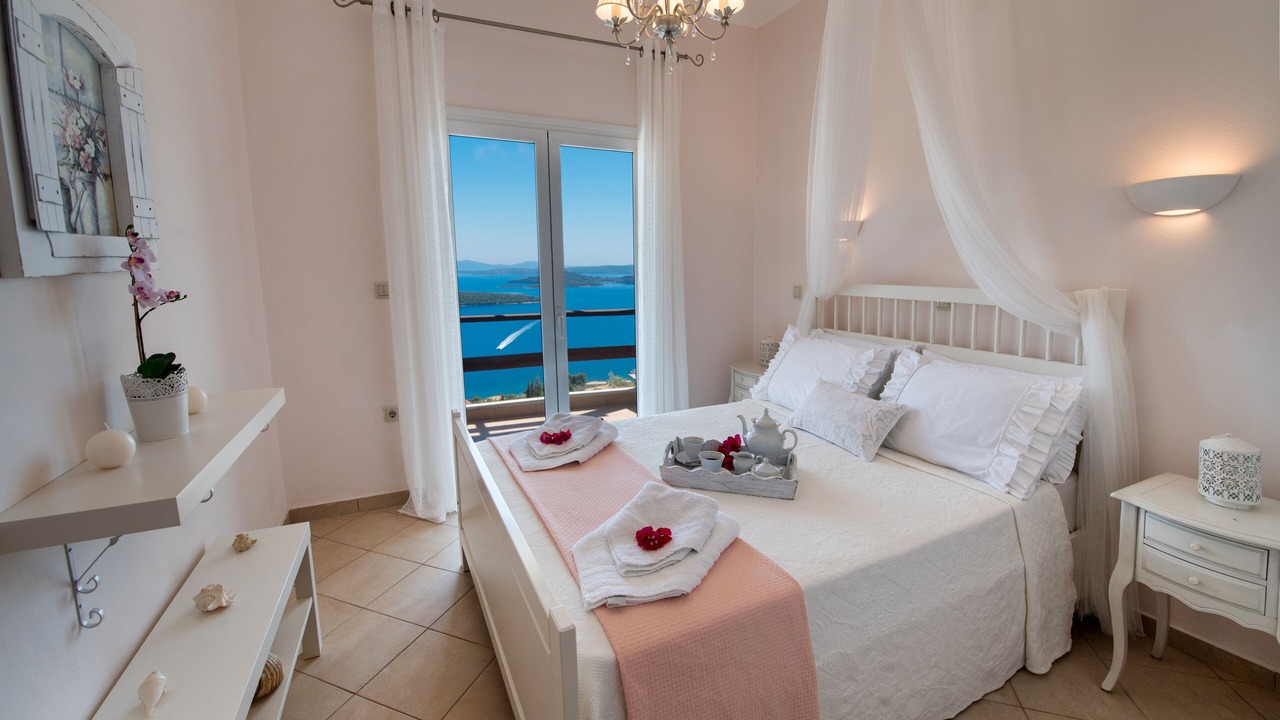 Photo of Bedroom in Perigiali