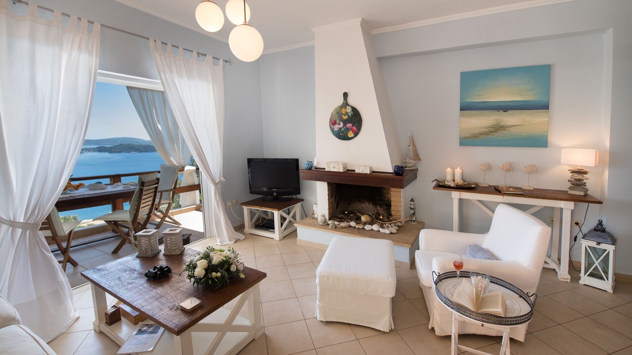 Photo of Livingroom in Perigiali