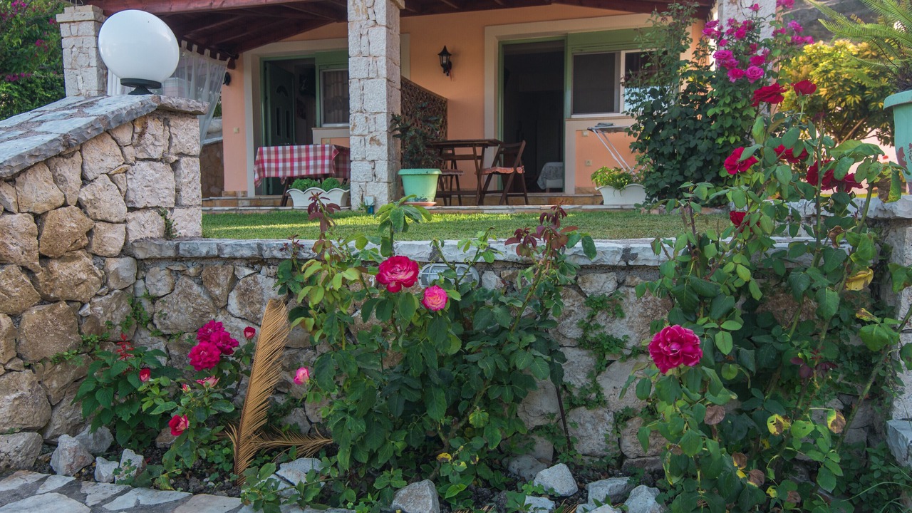 Photo of Outdoor in Messonghi