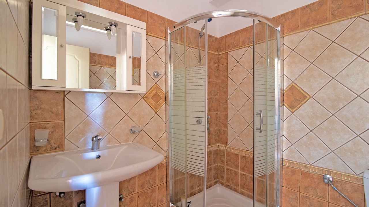 Photo of Bathroom in Messonghi