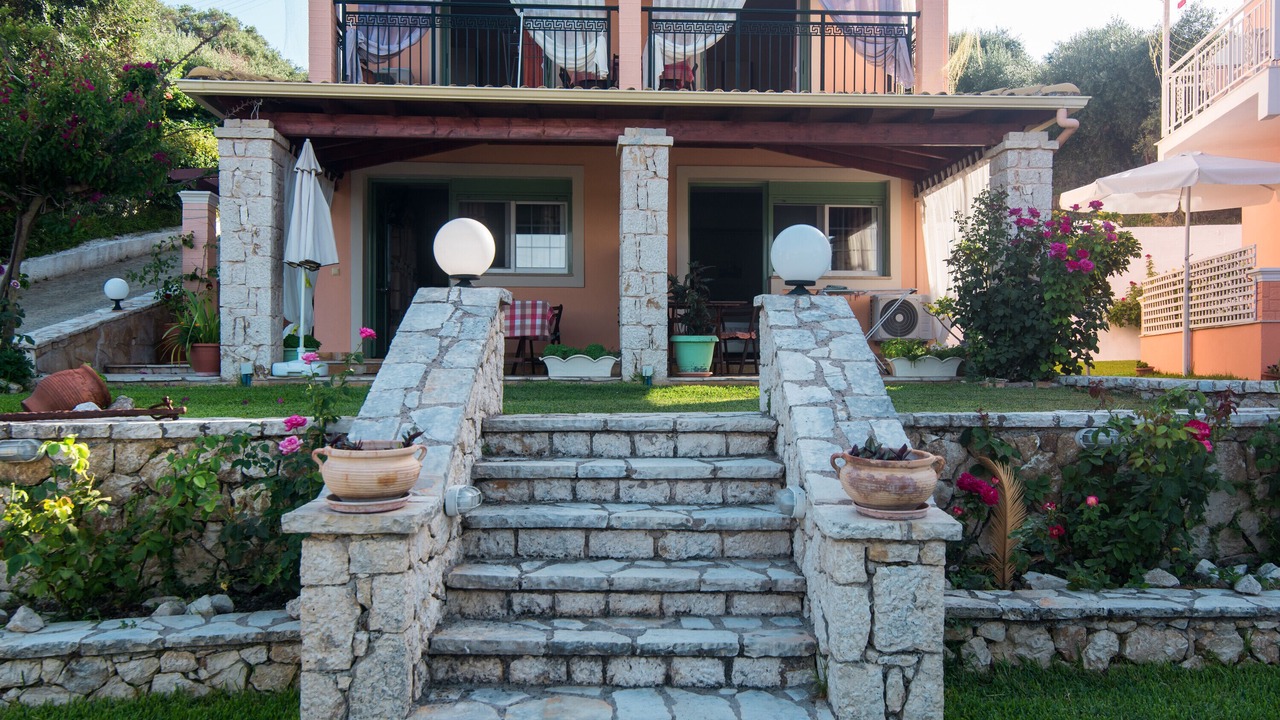 Photo of Outdoor in Messonghi
