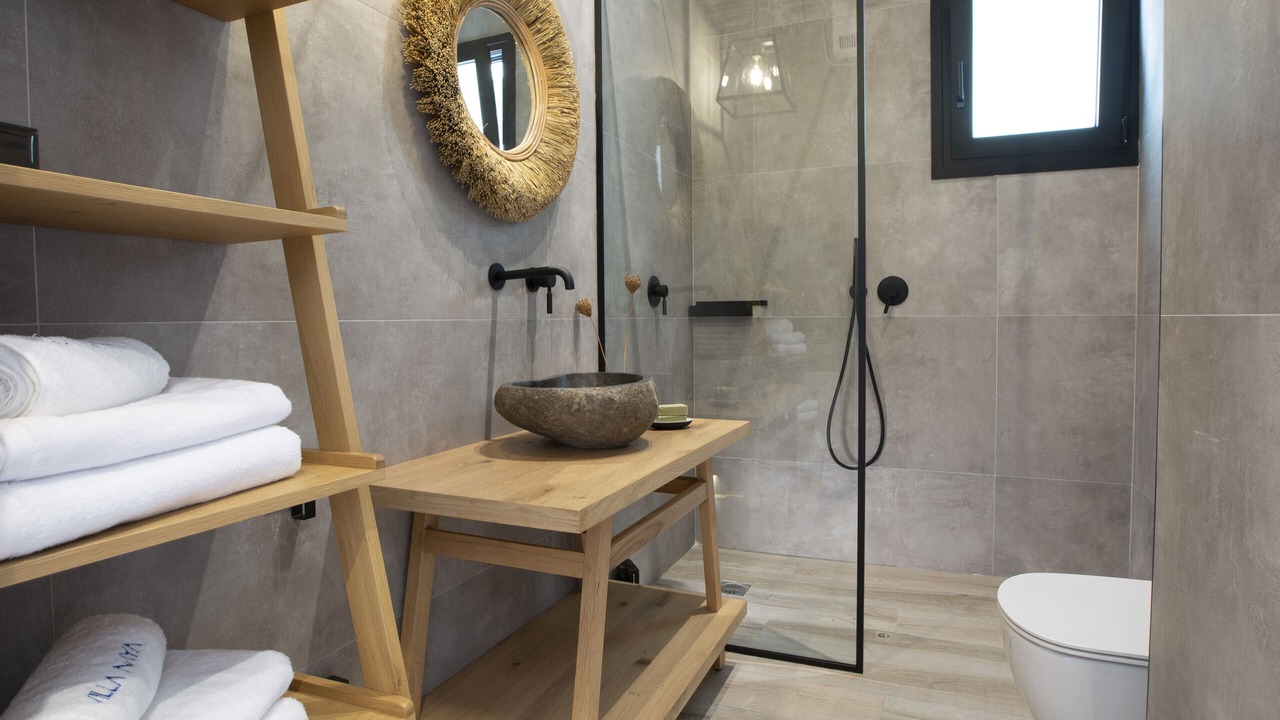 Photo of Bathroom in Yenion