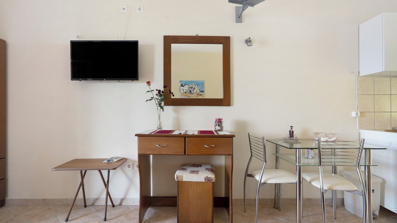 Photo of Bedroom in Mikros Gialos