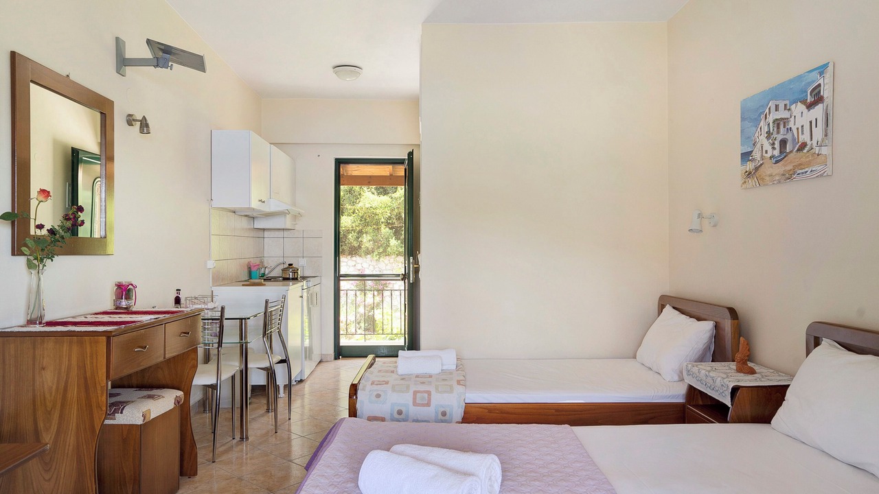 Photo of Bedroom in Mikros Gialos
