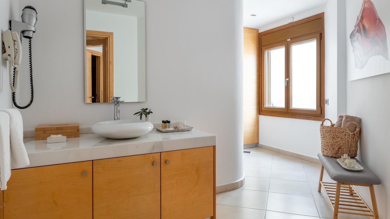 Photo of Bathroom in Ialyssos
