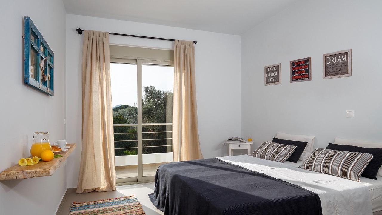 Photo of Bedroom in Ialyssos