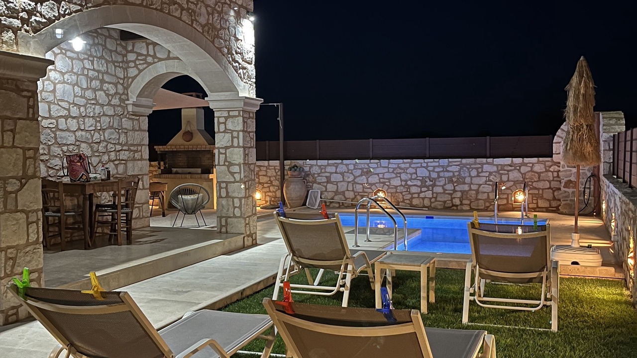Photo of Outdoor in Roumeli