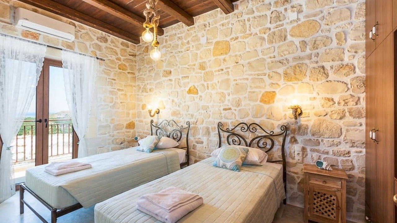 Photo of Bedroom in Roumeli