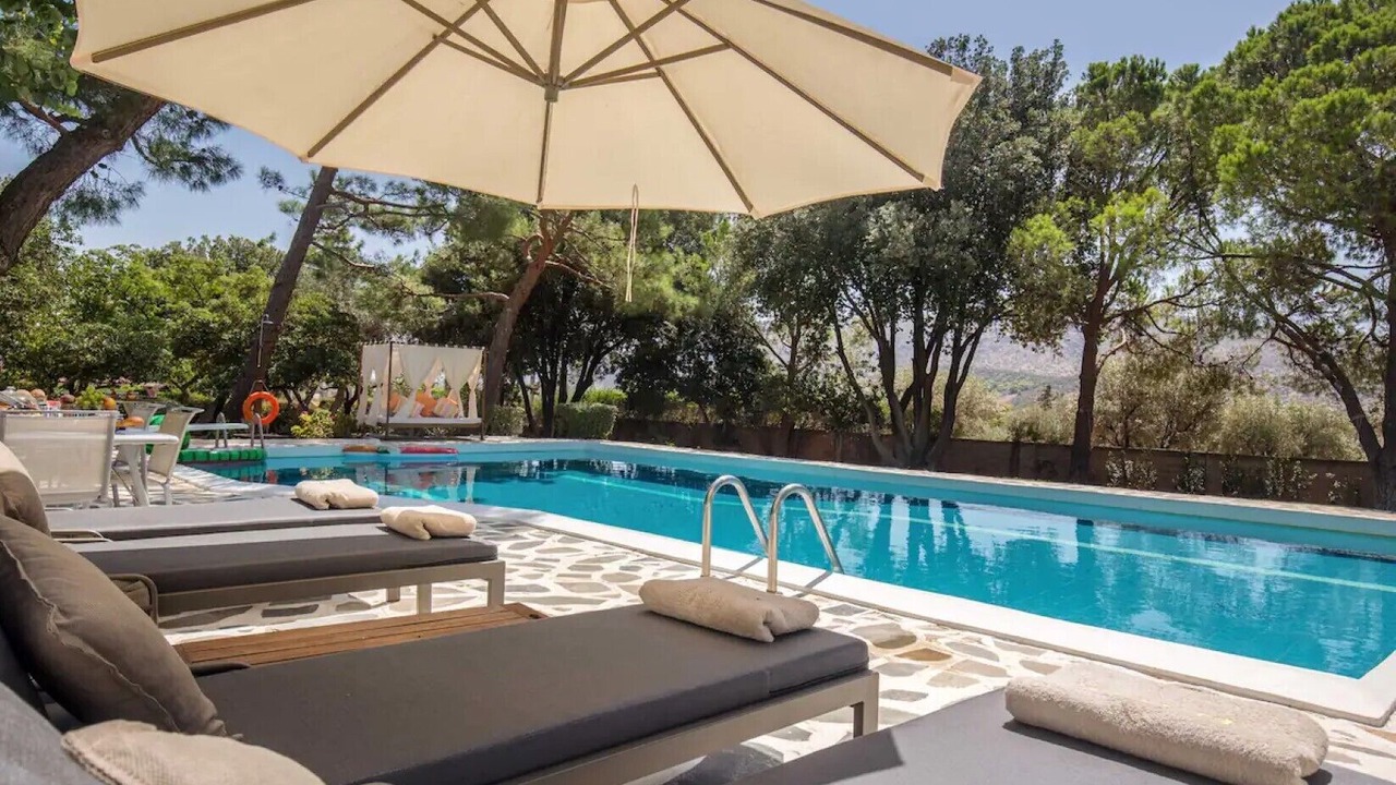 Photo of Outdoor in Saronikos