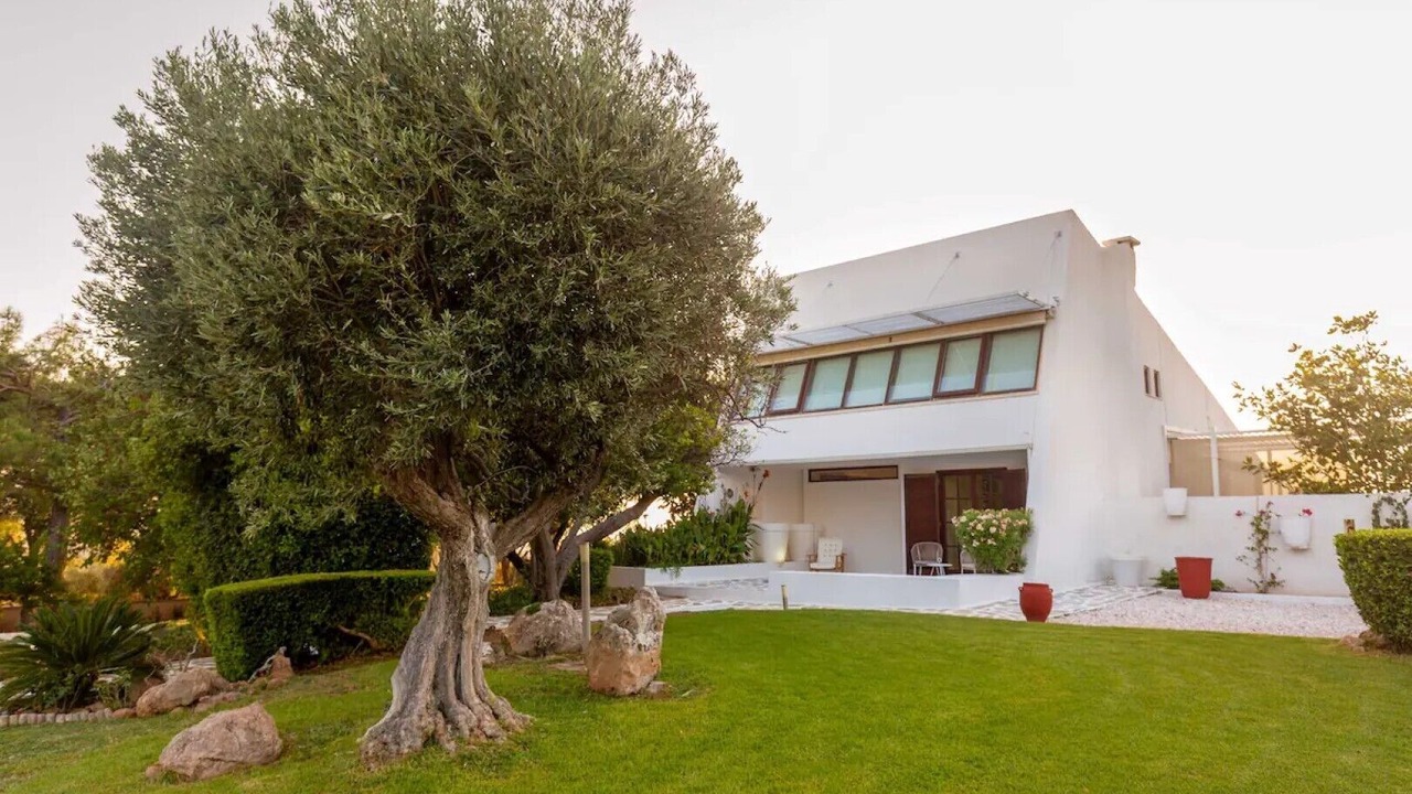Photo of Outdoor in Saronikos