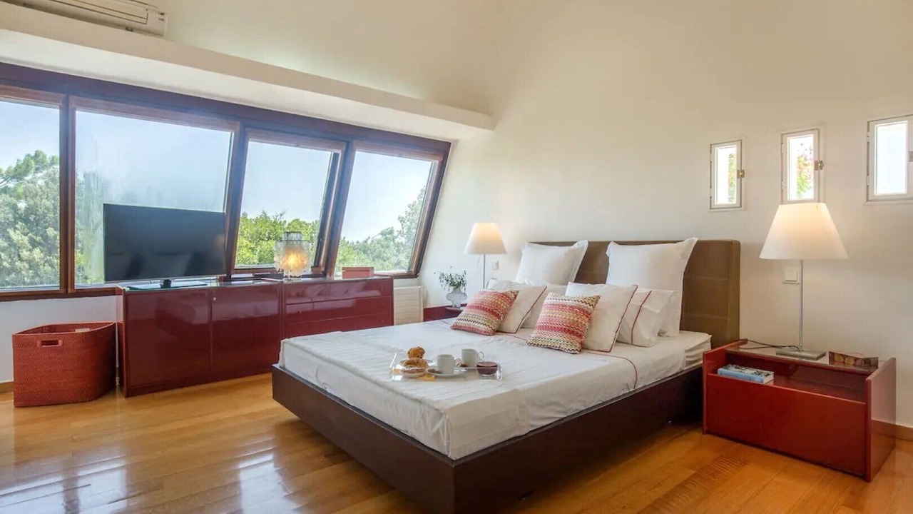 Photo of Bedroom in Saronikos