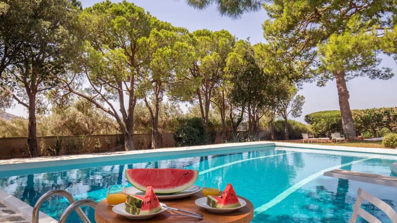 Photo of Outdoor in Saronikos