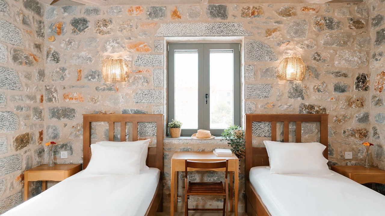 Photo of Bedroom in Lefktron