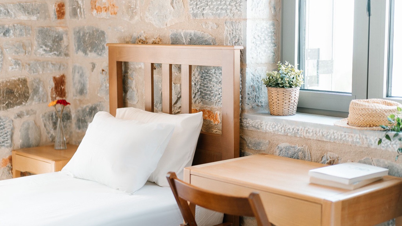 Photo of Bedroom in Lefktron