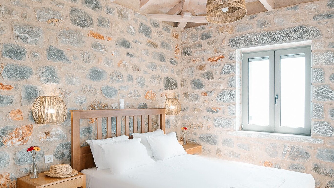 Photo of Bedroom in Lefktron