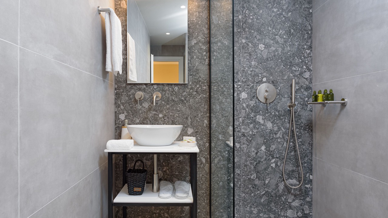 Photo of Bathroom in Plaka