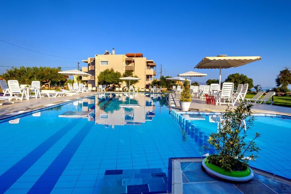 Photo of Outdoor in Gerani
