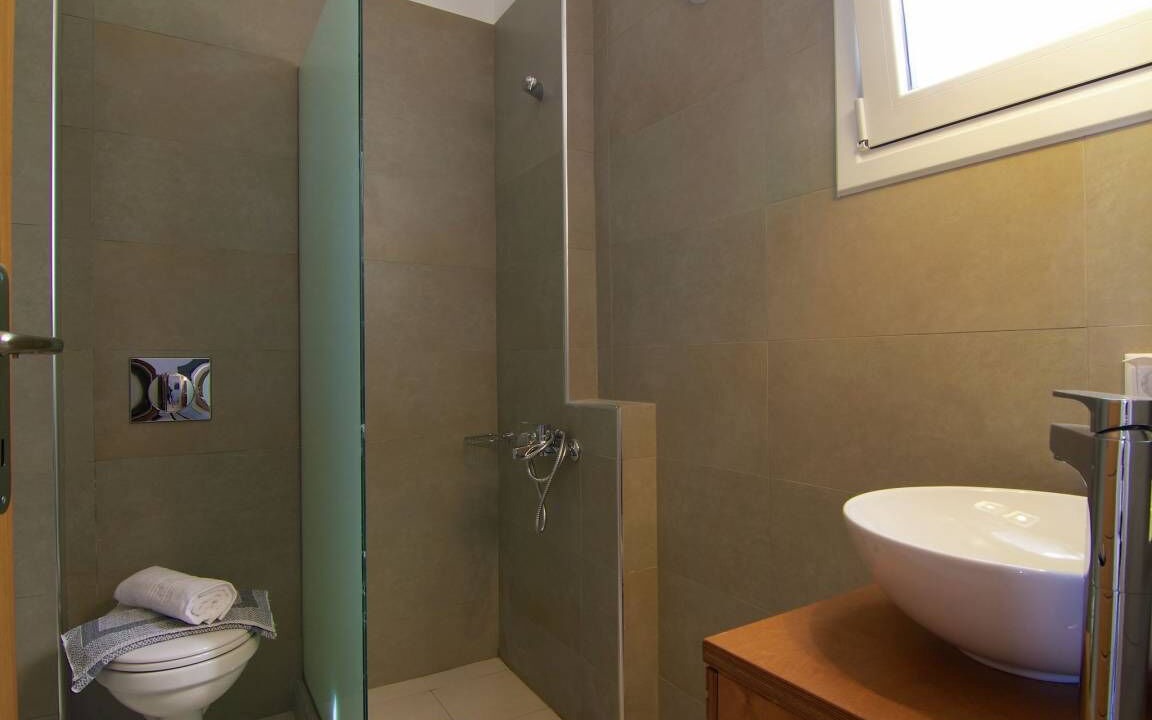 Photo of Bathroom in Kirianna