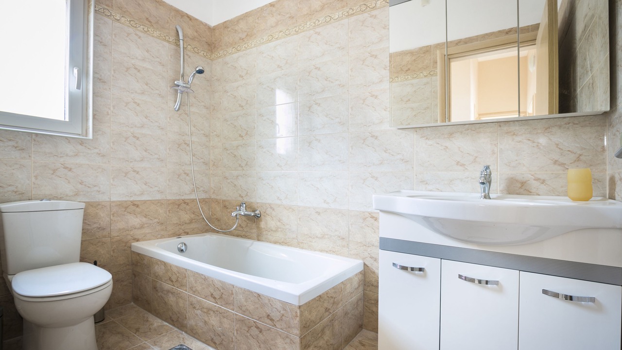 Photo of Bathroom in Tselendata