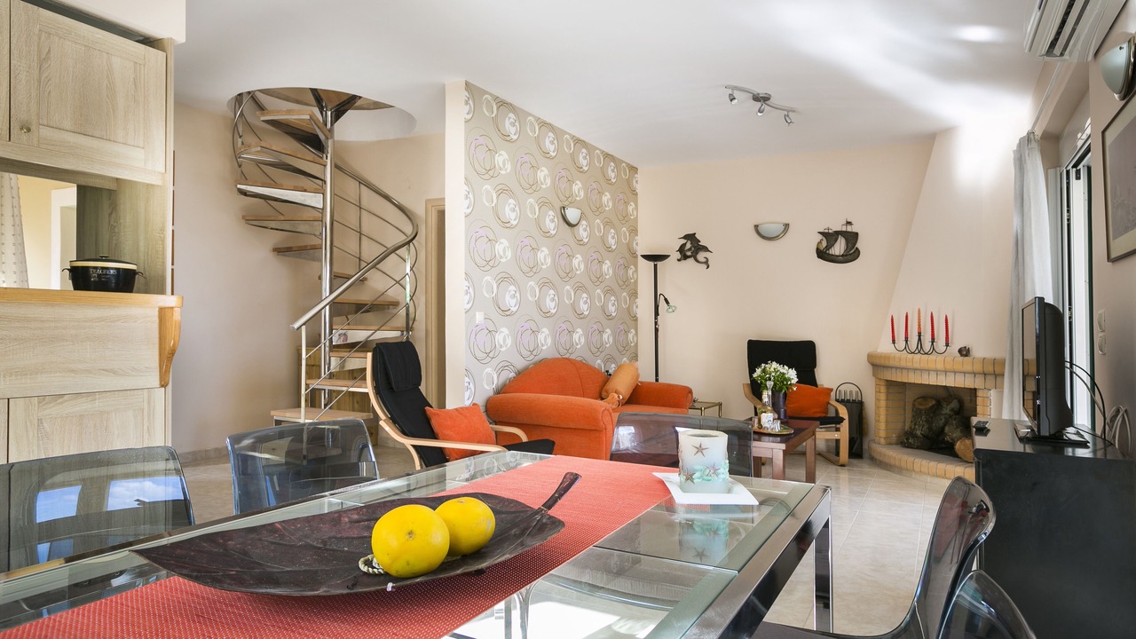 Photo of Livingroom in Tselendata