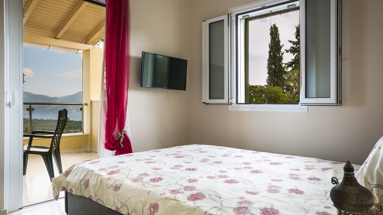Photo of Bedroom in Tselendata