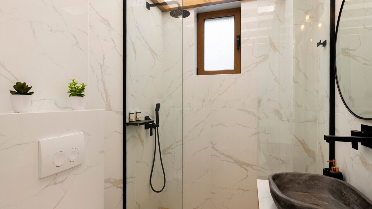 Photo of Bathroom in Magnisia