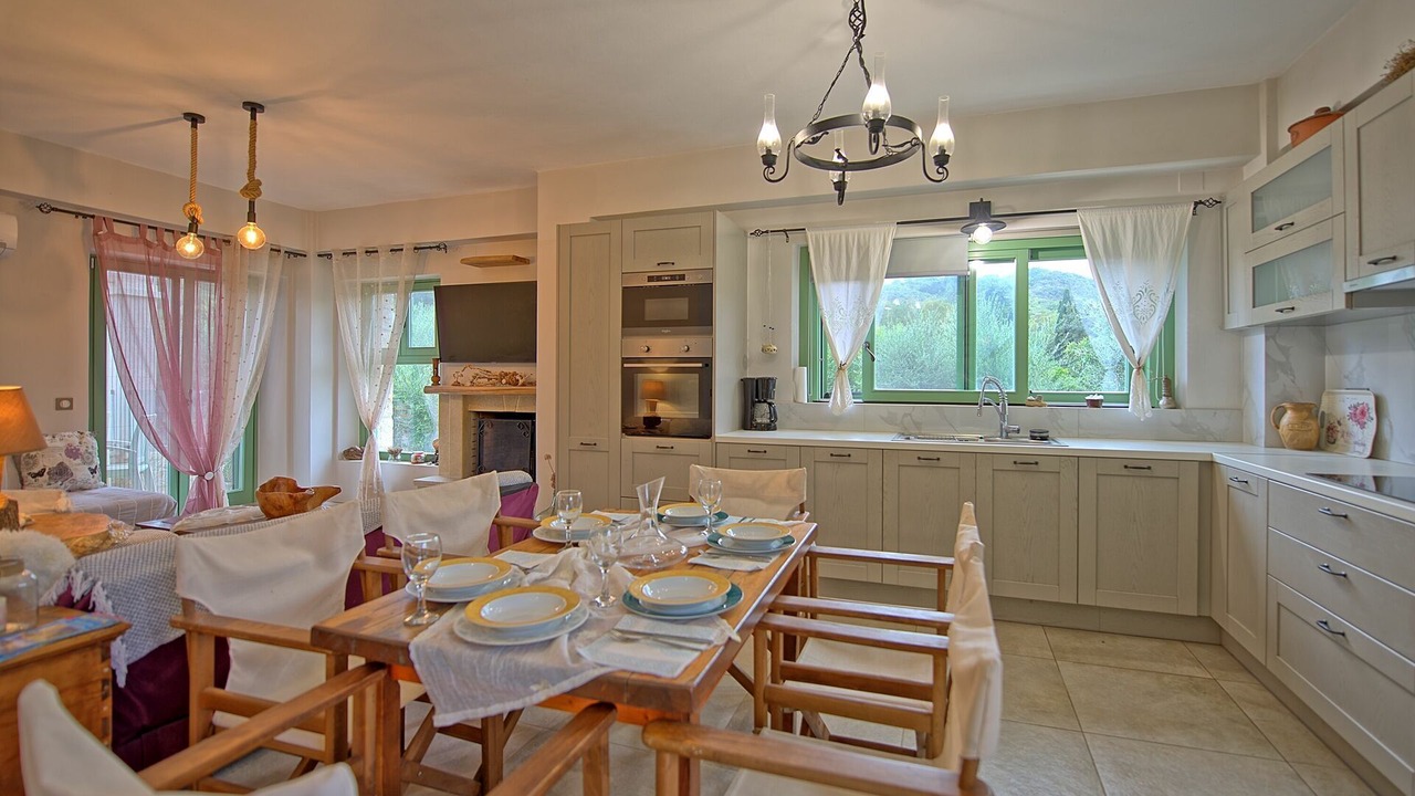 Photo of Bedroom in Almiros Beach