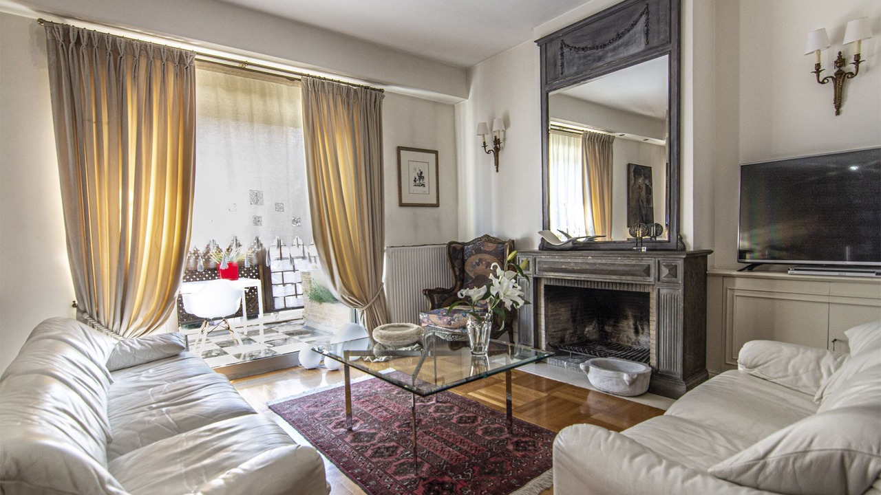 Photo of Bedroom in Platia Viktorias