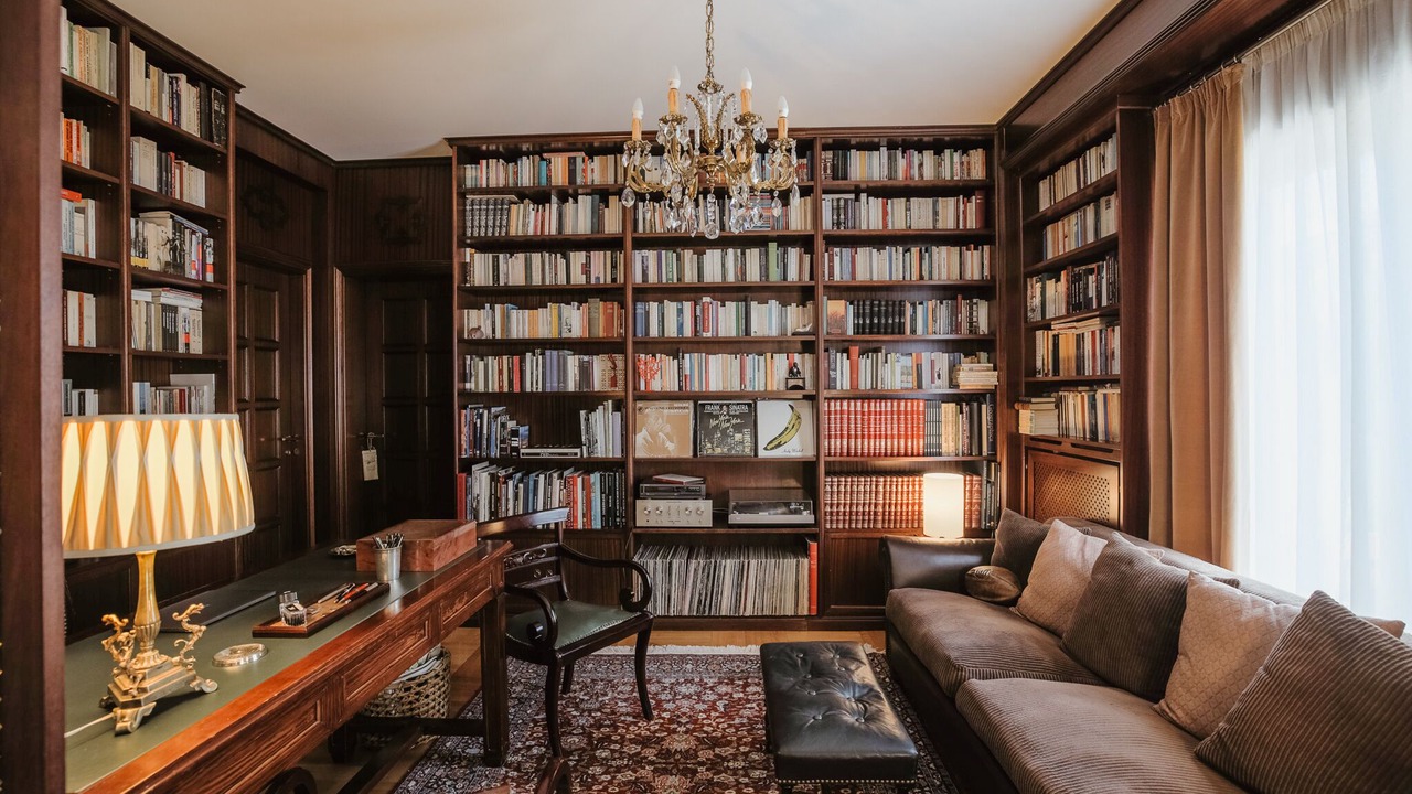 Photo of Livingroom in Platia Viktorias