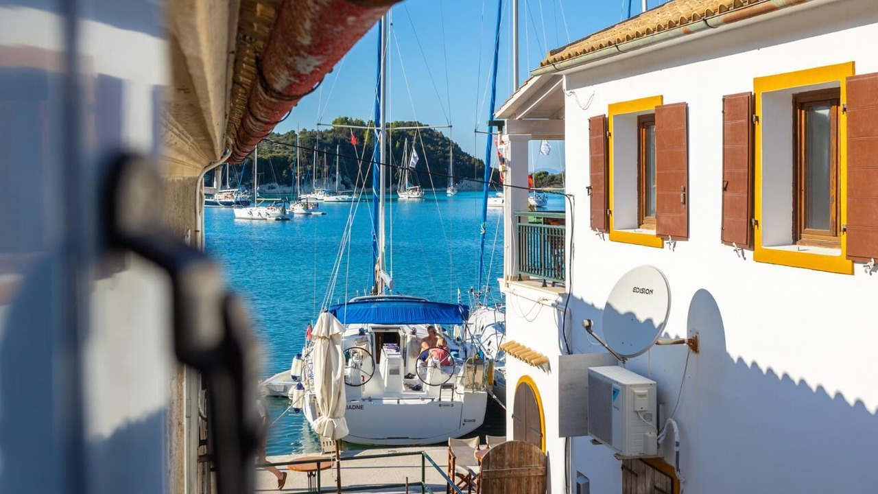 Photo of Others in Lakka