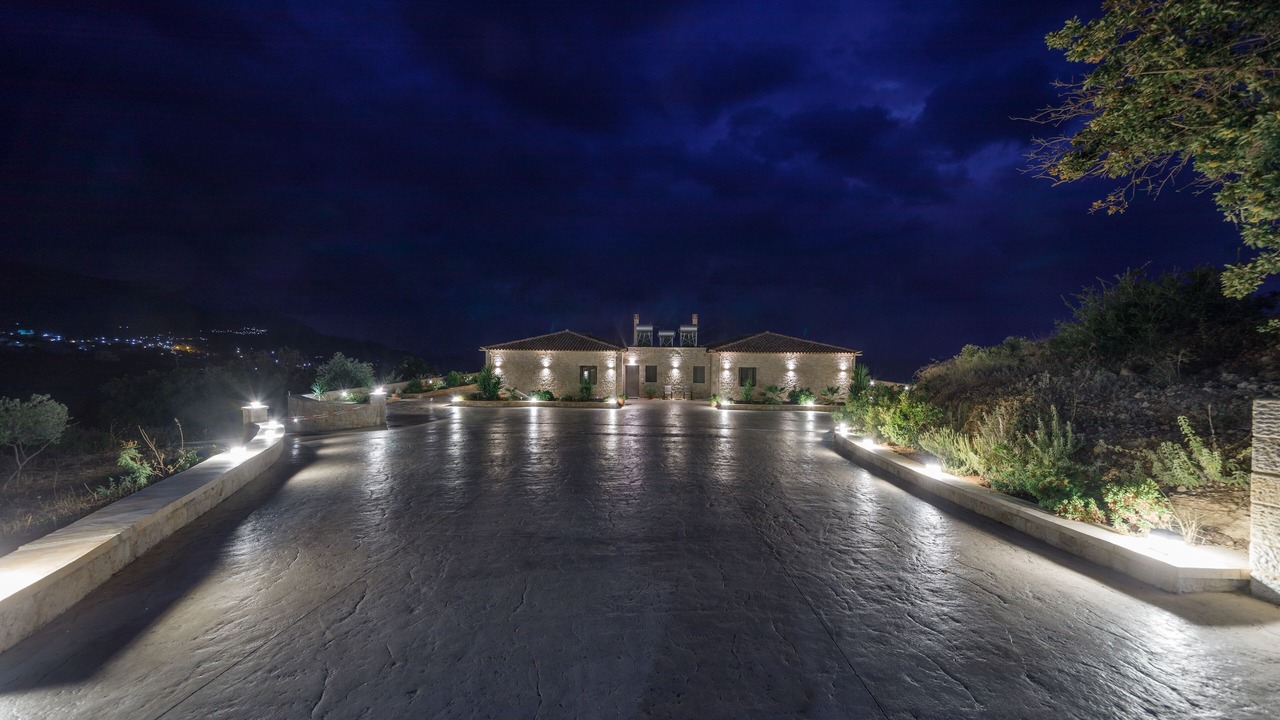 Photo of Outdoor in Lefktron