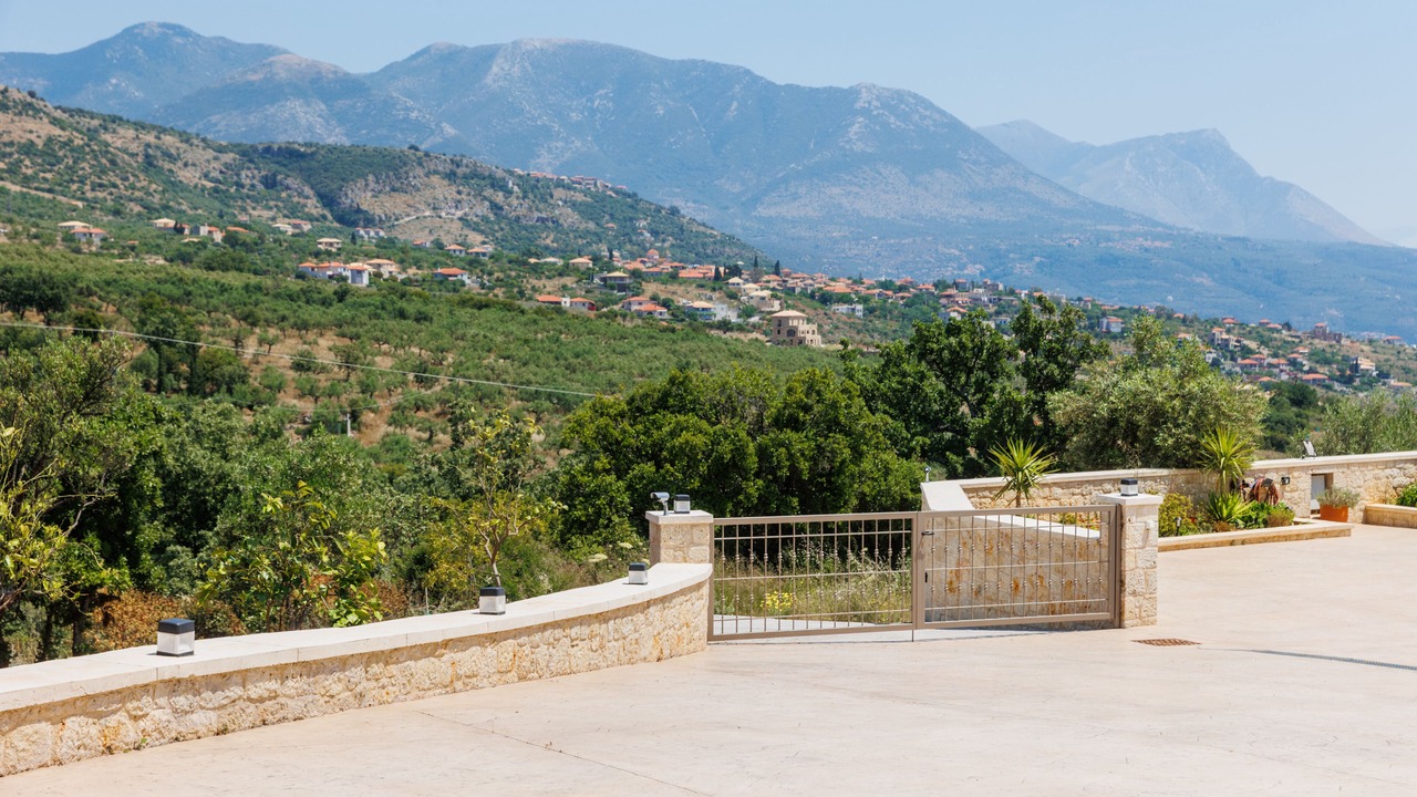 Photo of Outdoor in Lefktron